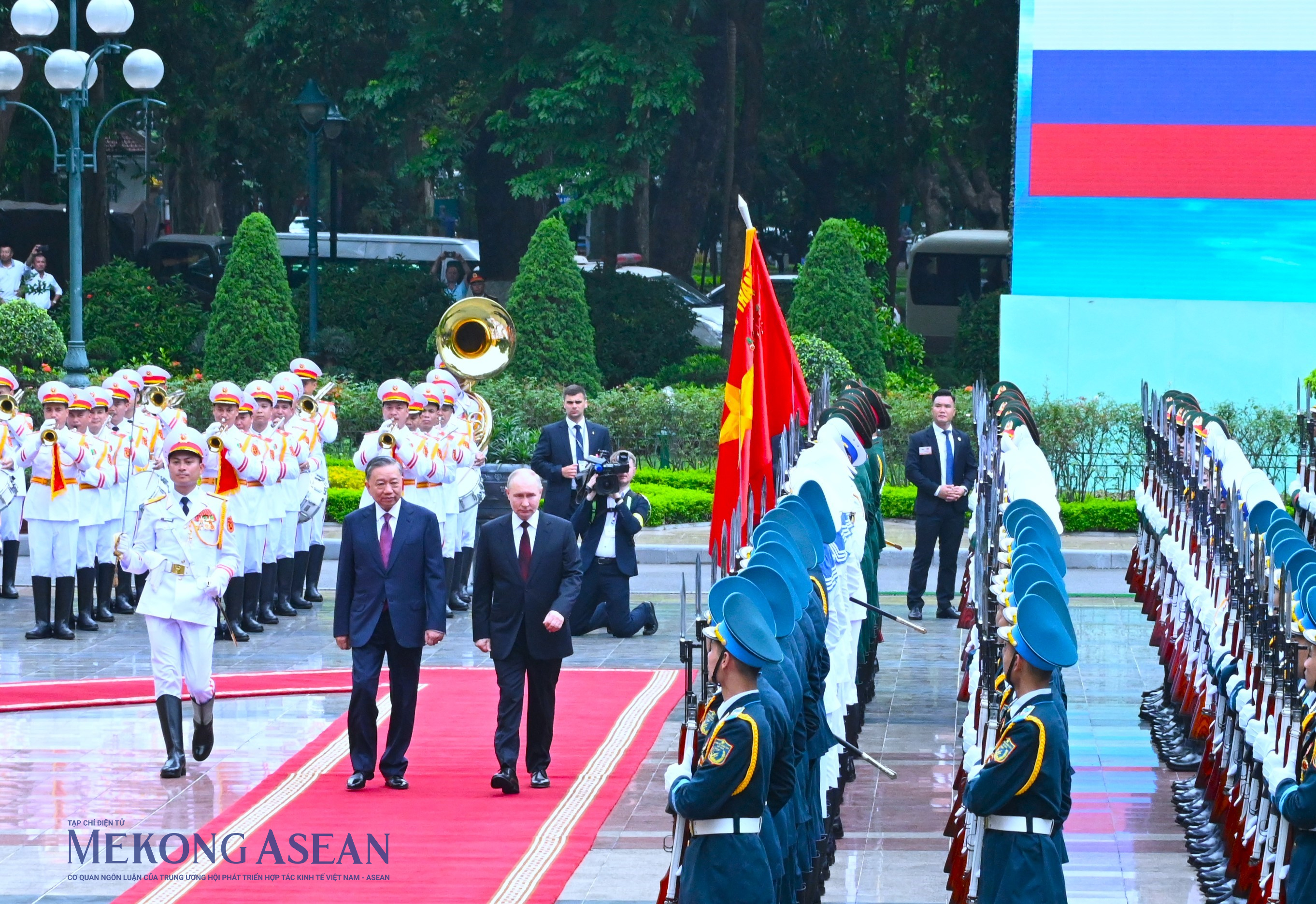 Chủ tịch nước Tô Lâm chủ trì lễ đón Tổng thống Nga Vladimir Putin