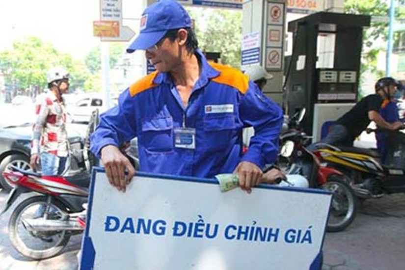 Giá xăng dầu trong nước giảm trong kỳ điều hành giá ngày 21/3/2022. Nguồn: Báo Lao Động.