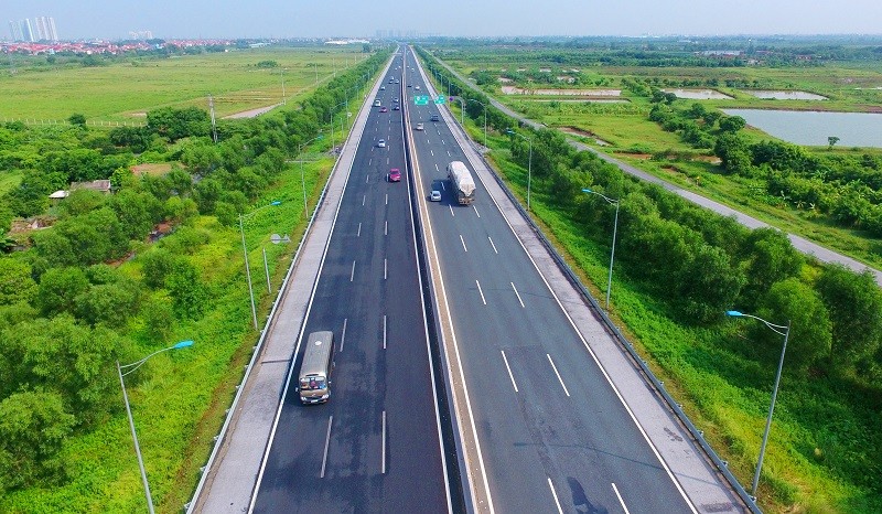 Mục tiêu đến 2030, cả nước có 5.000 km đường bộ cao tốc. Nguồn: VGP.