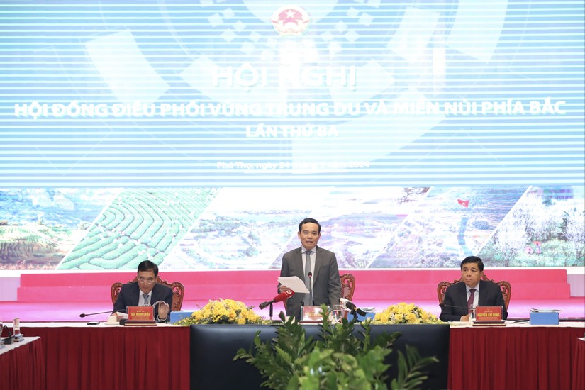 Phó Thủ tướng Chính phủ Trần Lưu Quang phát biểu chỉ đạo tại hội nghị.