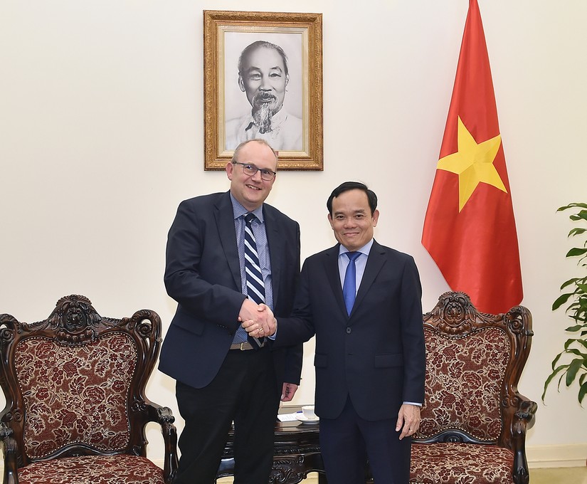 Phó Thủ tướng Trần Lưu Quang tiếp Giám đốc vận hành của Tập đoàn LEGO Carsten Rasmussen đang có chuyến thăm làm việc tại Việt Nam. Ảnh: VGP.