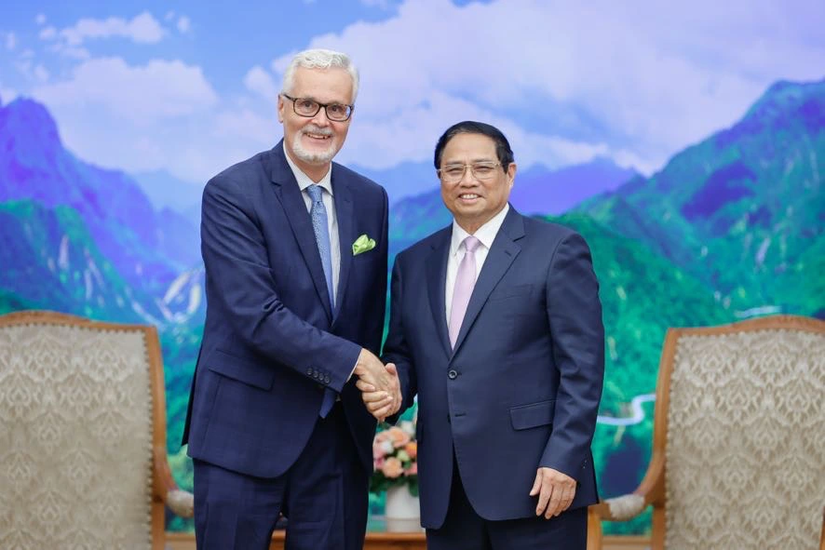 Thủ tướng Phạm Minh Chính tại buổi tiếp Đại sứ Đức tại Việt Nam Guido Hildner. Ảnh: VGP.