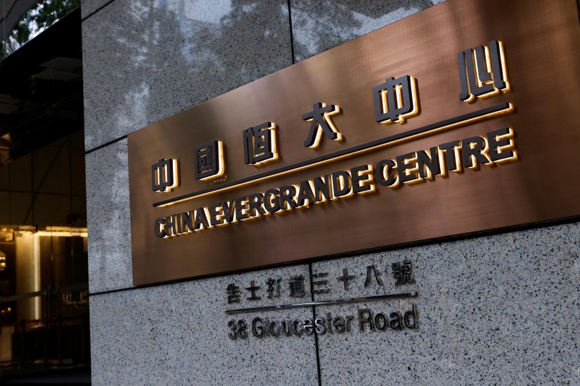 Trung Quốc nới lỏng tín dụng trước nguy cơ 'bom nợ' Evergrande phát nổ. Ảnh: Reuters