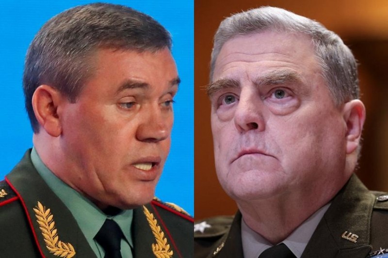 Chủ tịch Hội đồng Tham mưu trưởng Liên quân Mỹ Mark Milley và Tổng tham mưu trưởng quân đội Nga Valery Gerasimov. Ảnh: Reuters