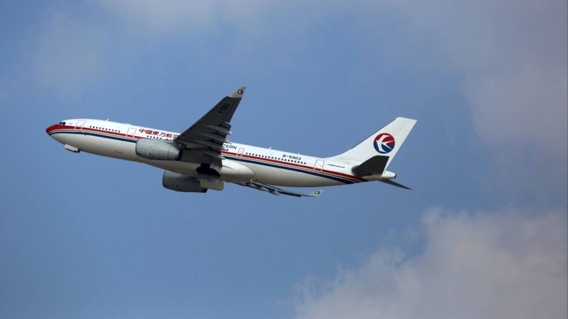 Một chiếc máy bay Boeing 737 - 800 của China Eastern Airlines, tương tự chiếc gặp nạn hôm 21/3. Ảnh: Bloomberg