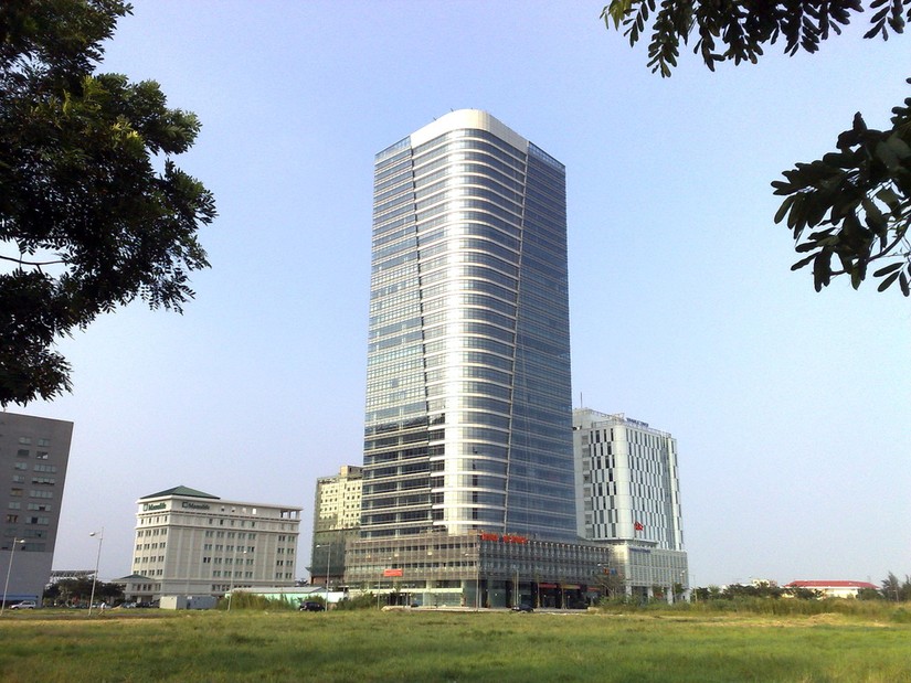 Tòa nhà Petroland Tower thuộc Khu Trung tâm Phú Mỹ Hưng.