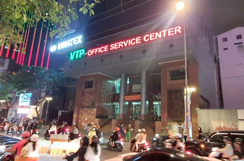 Tòa nhà Vạn Thịnh Phát tại phường Bến Nghé, Quận 1 (TP HCM).