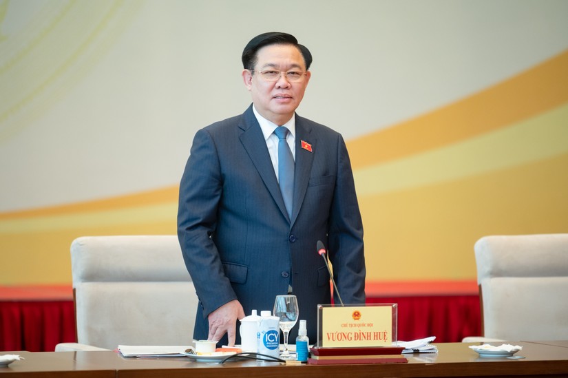 Chủ tịch Quốc hội Vương Đình Huệ chủ trì Hội nghị tham vấn về công tác tổ chức Diễn đàn Kinh tế - Xã hội Việt Nam năm 2023. Ảnh: Quochoi