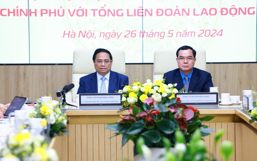 Thủ tướng chủ trì Hội nghị đánh giá kết quả thực hiện Quy chế về mối quan hệ công tác giữa Chính phủ và Tổng Liên đoàn Lao động Việt Nam. Ảnh: VGP