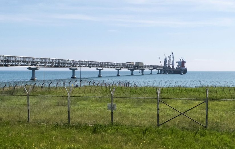 Nhà máy khí đốt tự nhiên hóa lỏng do Sakhalin Energy vận hành tại Prigorodnoye trên đảo Sakhalin, Nga. Ảnh: Reuters