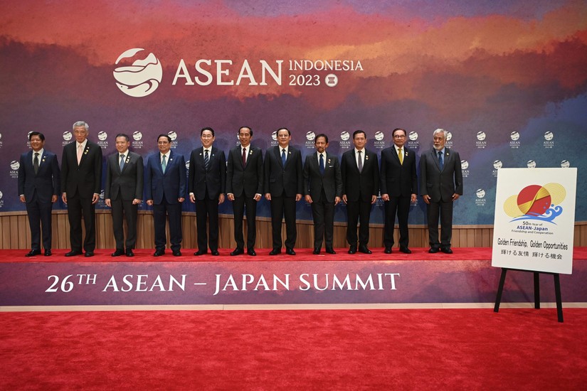9 nhà lãnh đạo ASEAN cùng Thủ tướng Timor Leste và Tổng thư ký ASEAN cùng tham gia hội nghị thượng đỉnh ASEAN - Japan kỷ niệm 50 năm quan hệ hữu nghị và hợp tác song phương tại Tokyo từ 16 - 18/12/2023. Ảnh: ASEAN