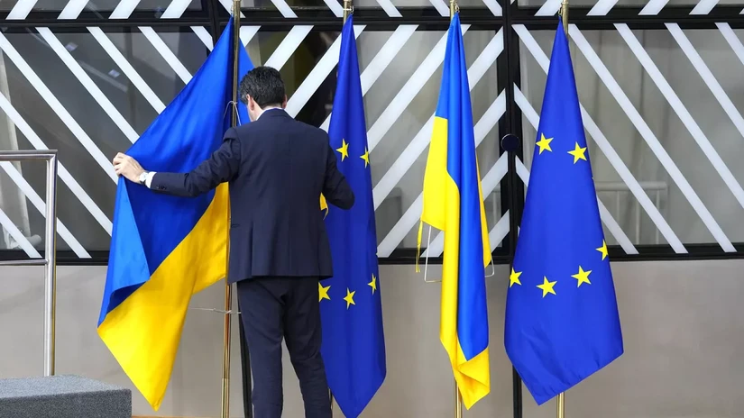 EU nhất trí về nguyên tắc tiến hành các cuộc đàm phán để Ukraine và Moldova gia nhập khối. Ảnh: AP