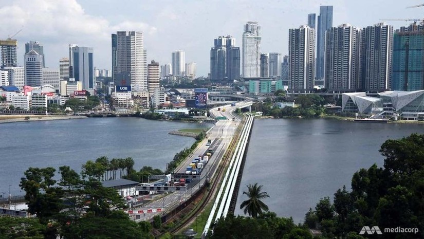 Du lịch đường bộ Singapore - Malaysia hút khách sau mở cửa
